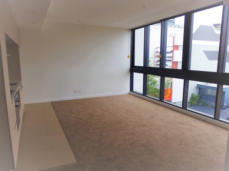 22 Railway Tce, Milton QLD 4064