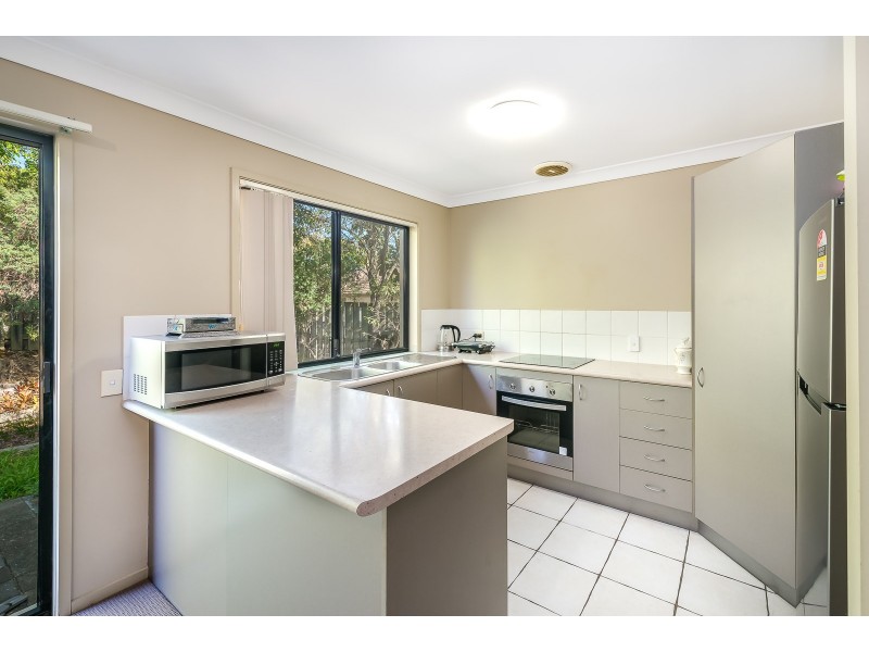 82/590 PINE RIDGE ROAD, Coombabah QLD 4216