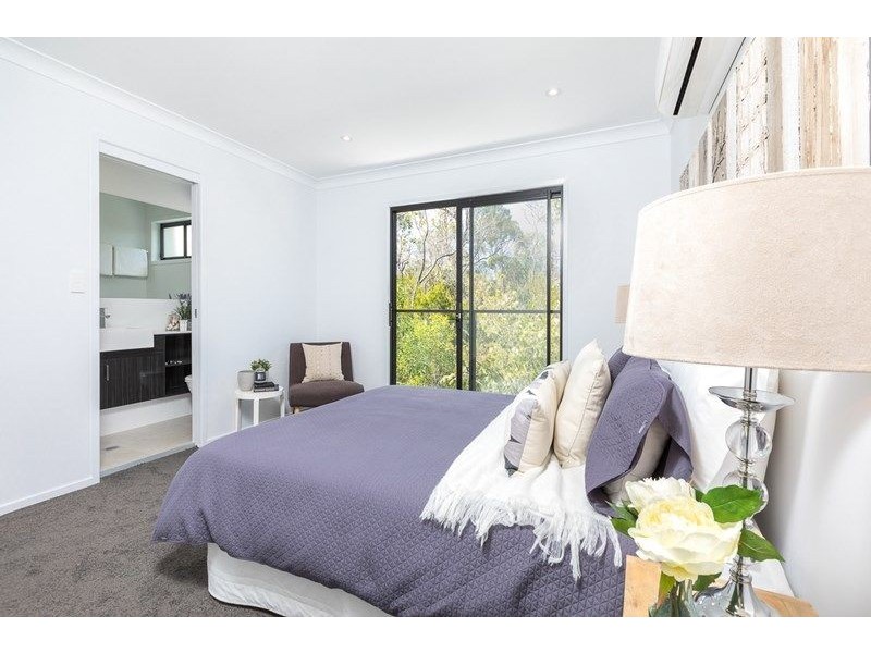 18/15 SAMBAR CLOSE, Chermside West QLD 4032