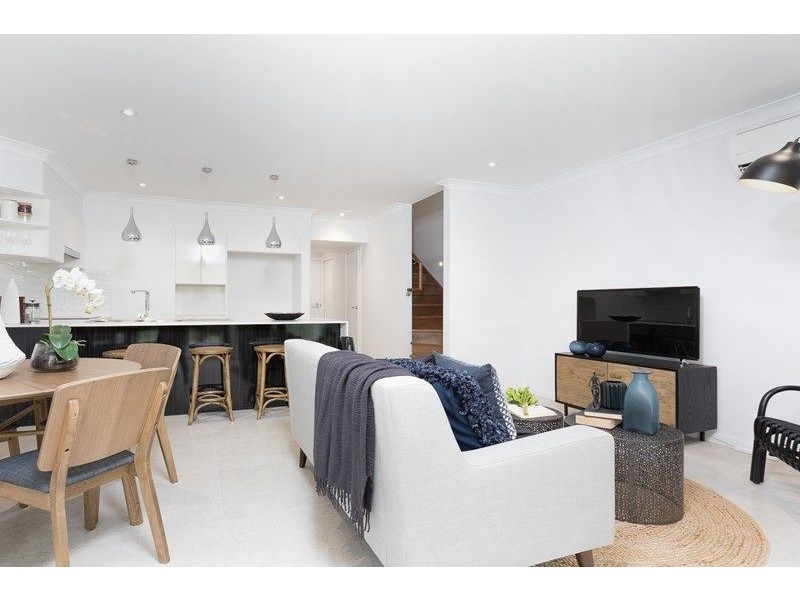 11/15 Sambar Close, Chermside West QLD 4032
