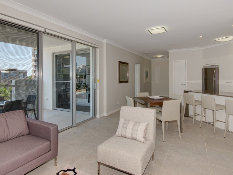 U302 / 37 CONNOR STREET, Kangaroo Point QLD 4169