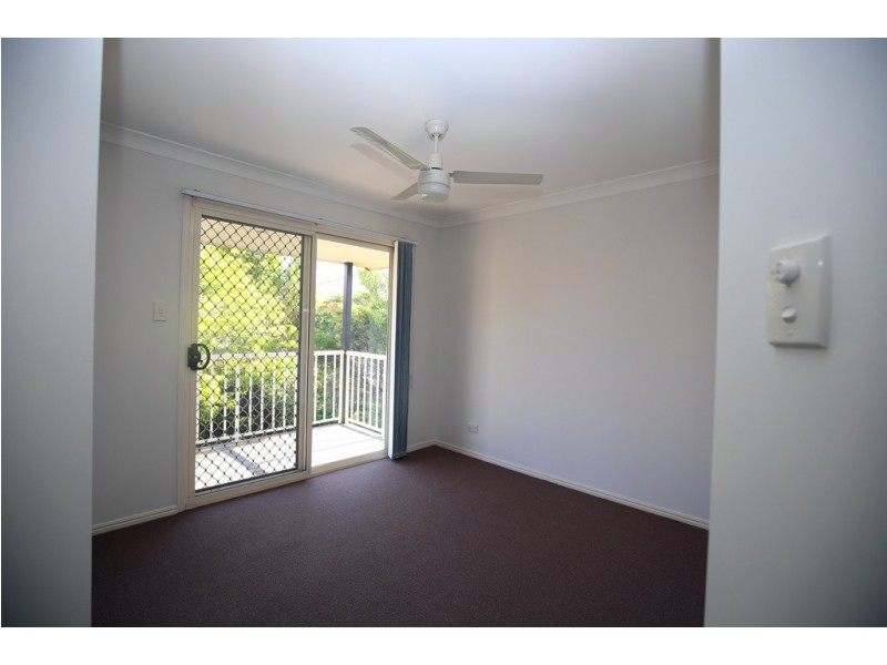 210 Government Road, Forest Lake QLD 4078