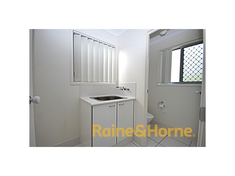 16 bluebird ave, Ellen Grove QLD 4078