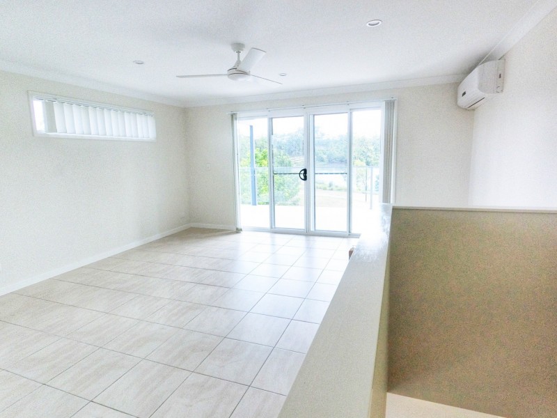 2 Lakes Entrace Drive, Springfield Lakes QLD 4300