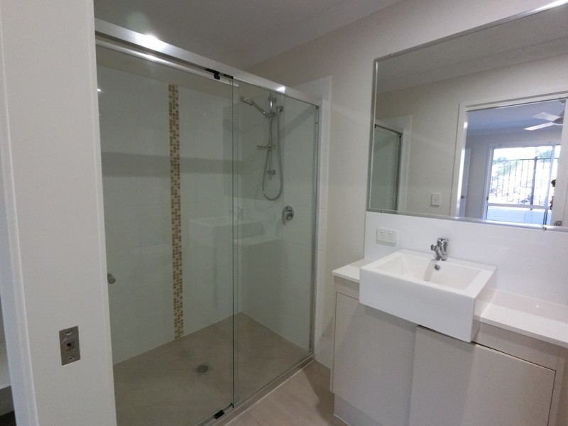 2A Lakes Entrance Drive, Springfield Lakes QLD 4300