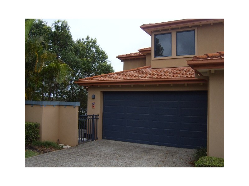 1CD7E/4 University Drive, Robina QLD 4226