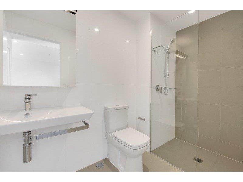 6 Manning Street, Milton QLD 4064