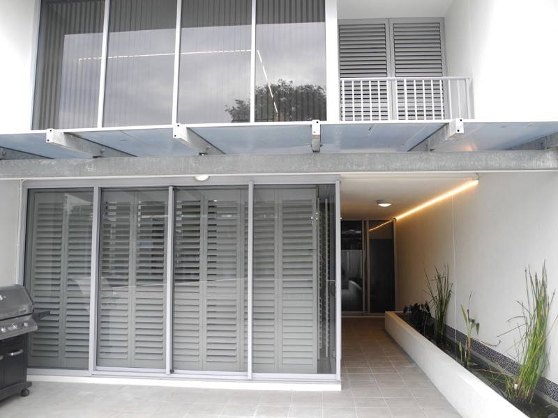 4/15 Walsh Street, Milton QLD 4064