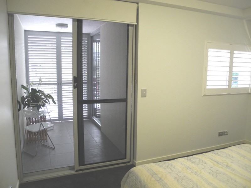 4/15 Walsh Street, Milton QLD 4064