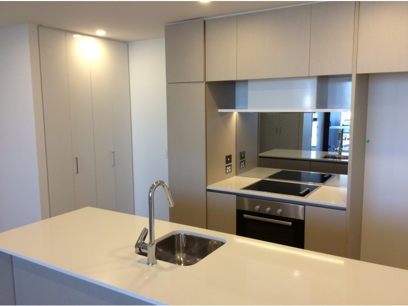 22 Railway Tce, Milton QLD 4064