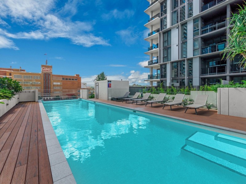 22 Railway Tce, Milton QLD 4064