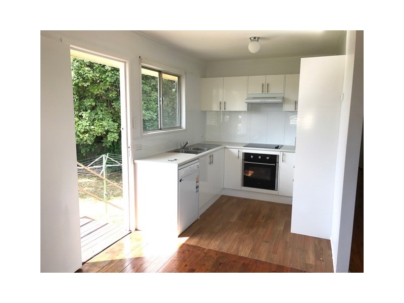 12 Evelyn Street, Kallangur QLD 4503