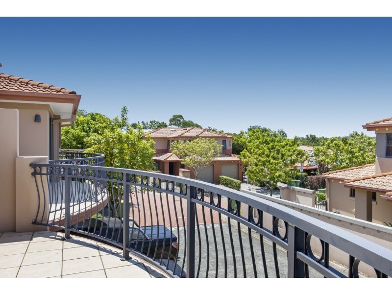 114/4 University Drive, Robina QLD 4226