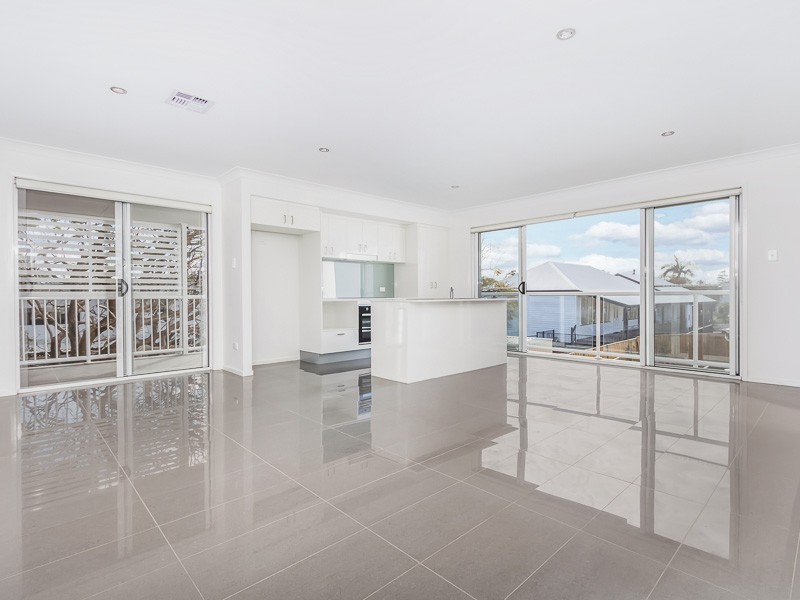400 Tingal Rd, Wynnum QLD 4178