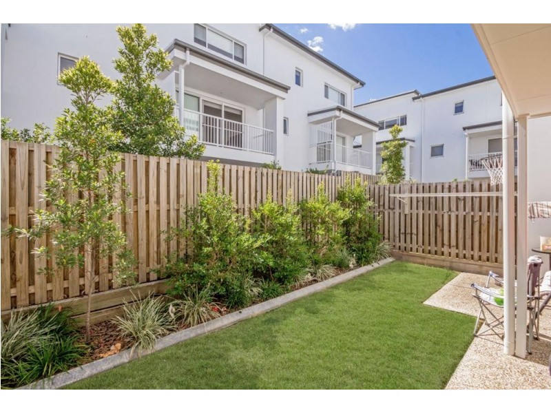 400 Tingal Rd, Wynnum QLD 4178