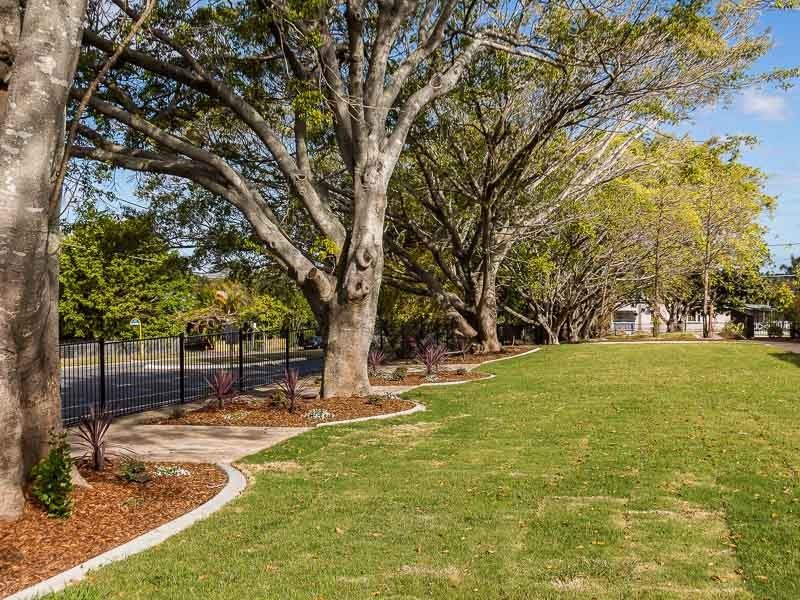 400 Tingal Rd, Wynnum QLD 4178