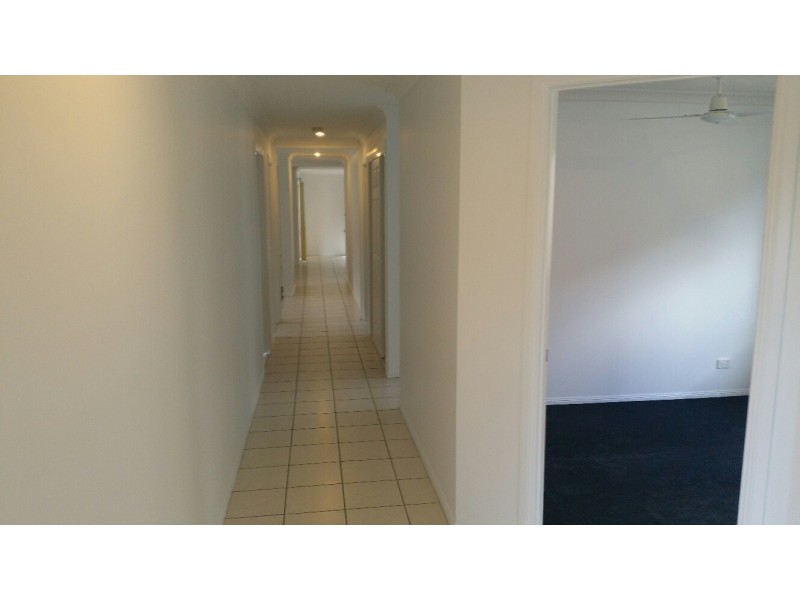 7 FERNWOOD PLACE, Taigum QLD 4018