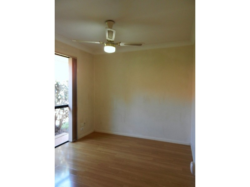 2/12 Angel, Eight Mile Plains QLD 4113