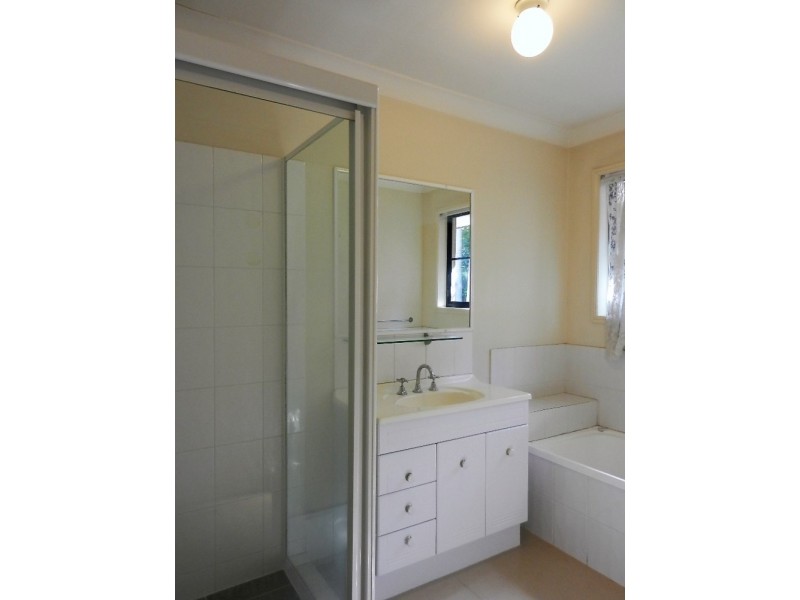 2/12 Angel, Eight Mile Plains QLD 4113