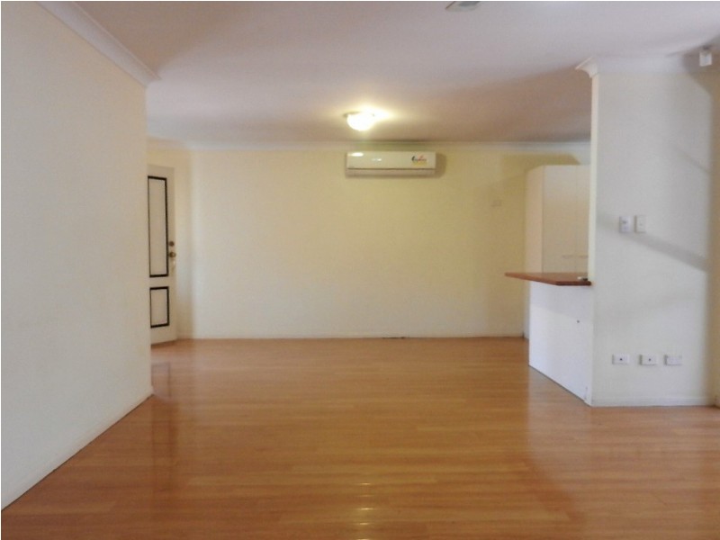 2/12 Angel, Eight Mile Plains QLD 4113