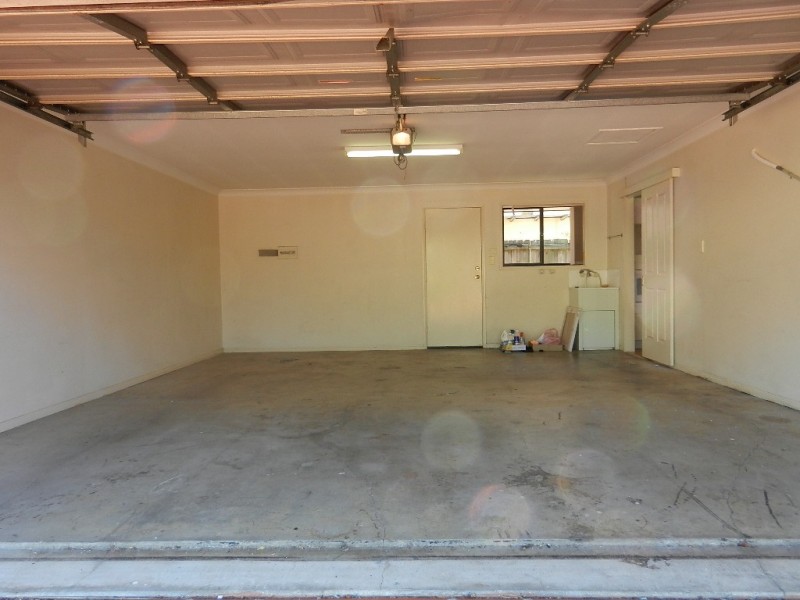 2/12 Angel, Eight Mile Plains QLD 4113