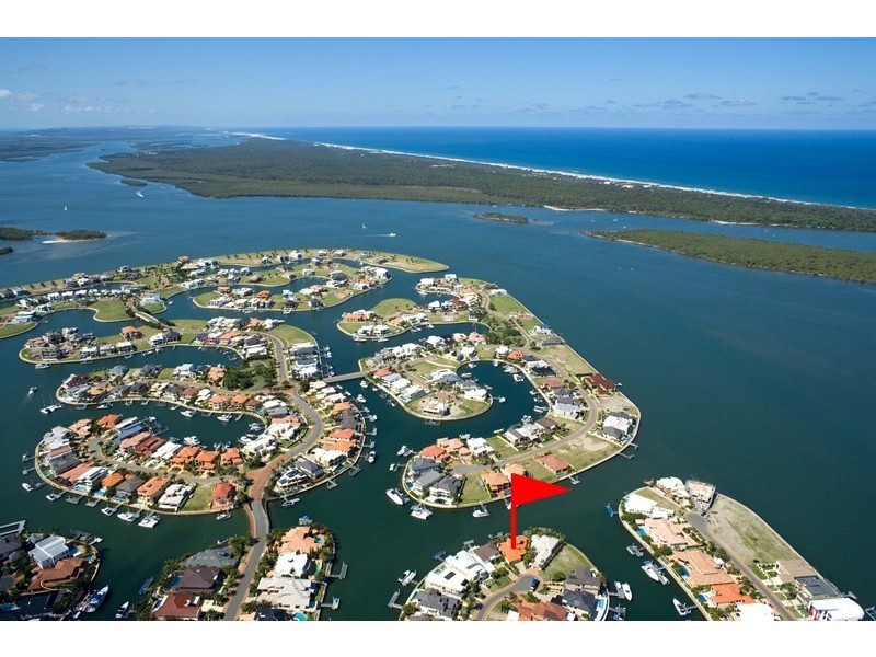 Sovereign Islands QLD 4216