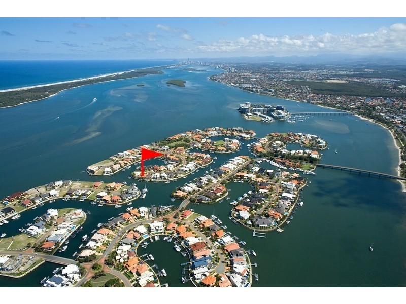 Sovereign Islands QLD 4216
