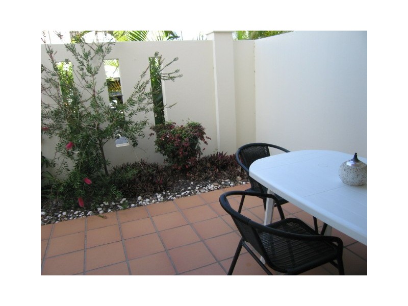 Hope Island QLD 4212