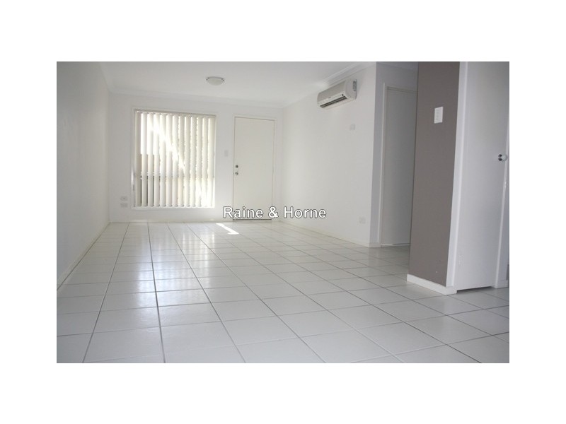 8/220 Government Road, Forest Lake QLD 4078