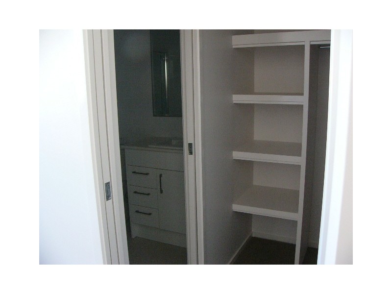 3 McLennan Court, North Lakes QLD 4509