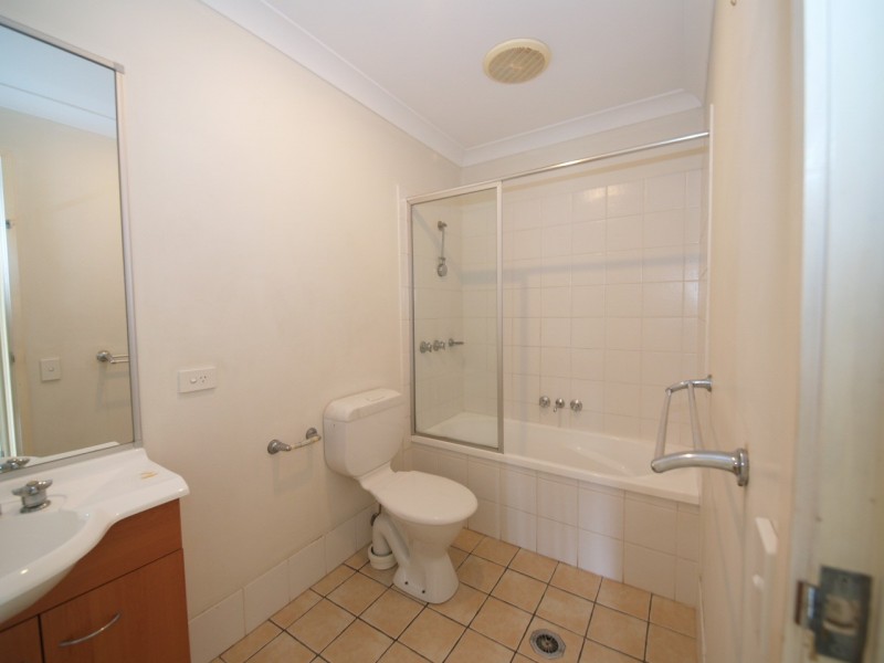 590 Pine Ridge Road, Coombabah QLD 4216