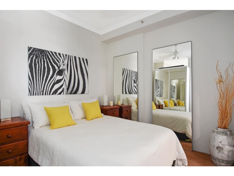 405/182 Marine Parade, Labrador QLD 4215