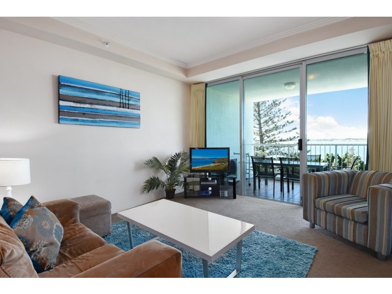 506/182 Marine Parade, Labrador QLD 4215