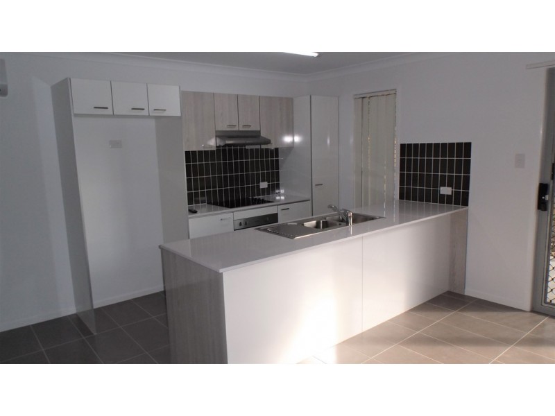 28 / 23 Blackwell, Hillcrest QLD 4118