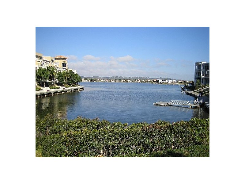 4/1-7  Pine Valley Drive, Robina QLD 4226