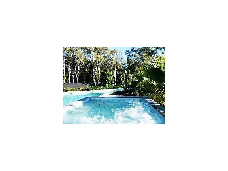 Coombabah QLD 4216