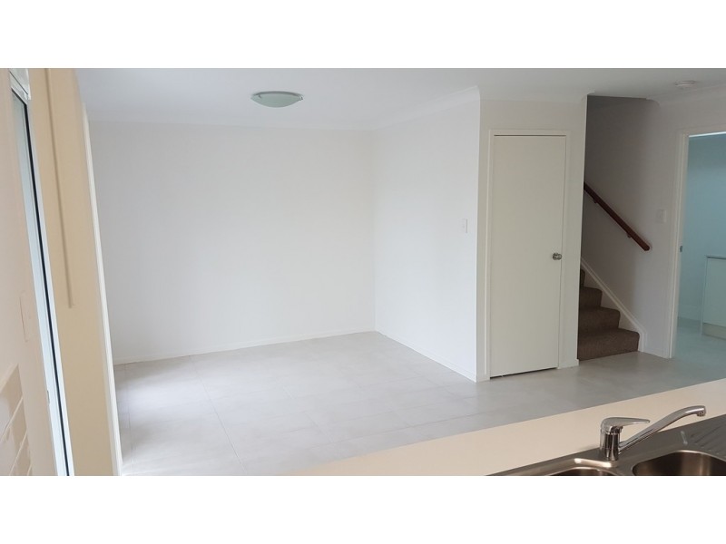 01/86 Jutland Street, Oxley QLD 4075