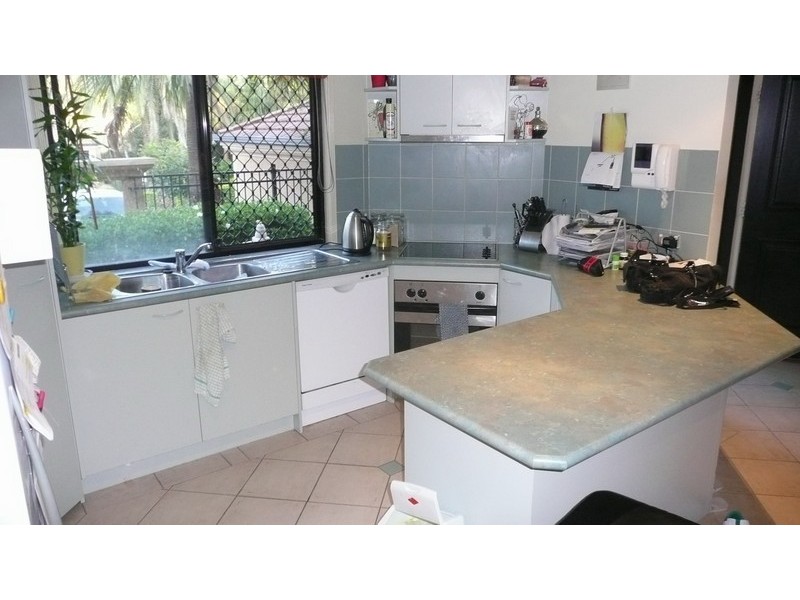 Sinnamon Park QLD 4073