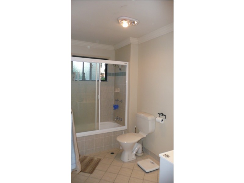 Sinnamon Park QLD 4073