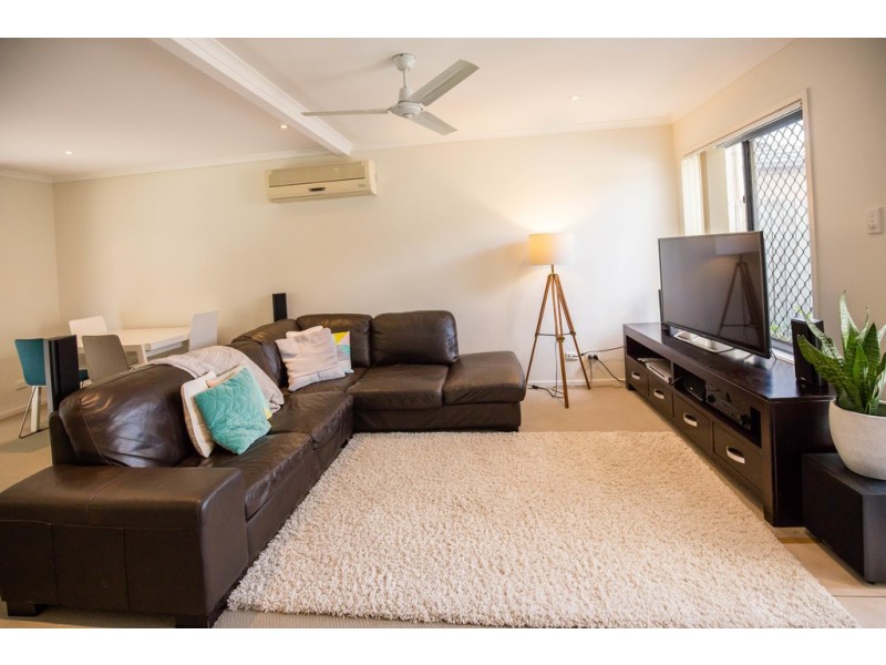 63/250 Sumners Road, Riverhills QLD 4074