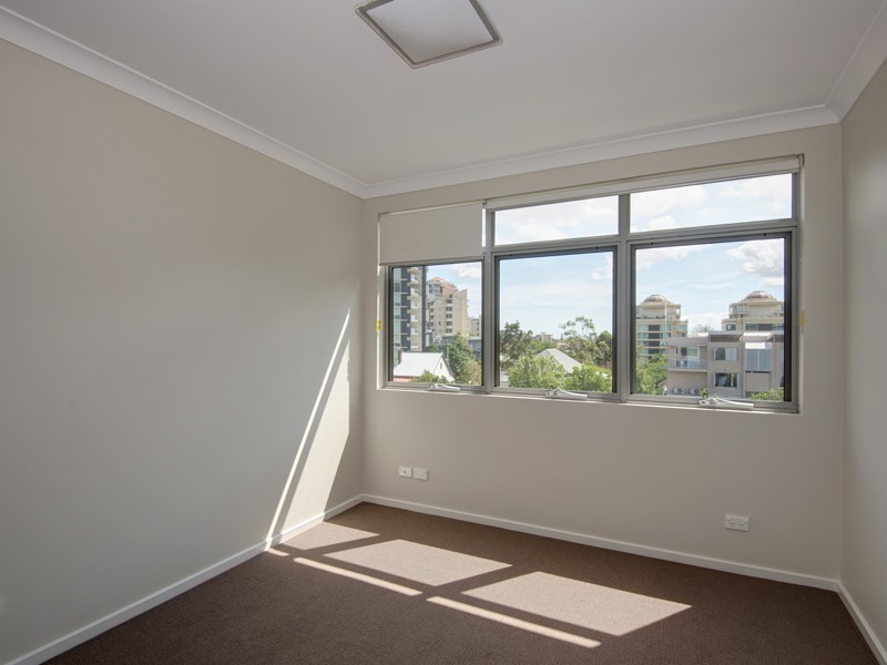 U204 / 37 CONNOR STREET, Kangaroo Point QLD 4169