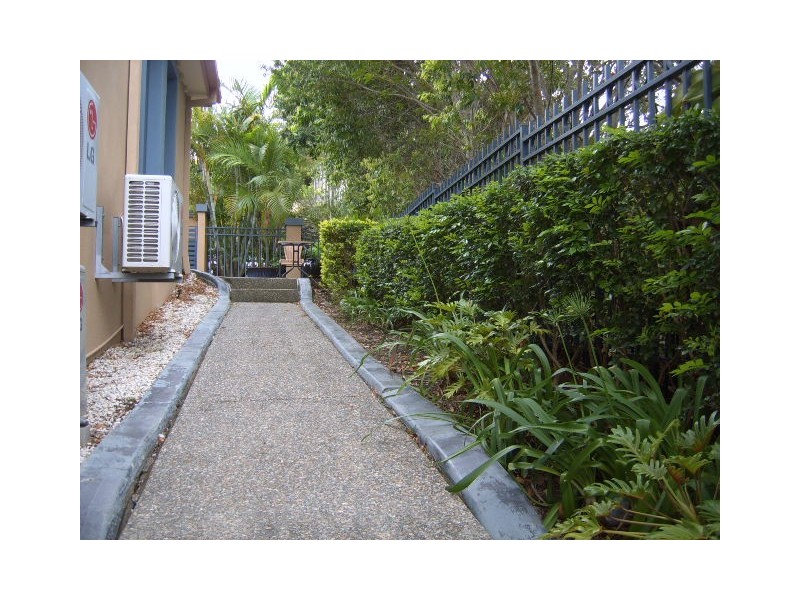 1CD7I/4 University Drive, Robina QLD 4226