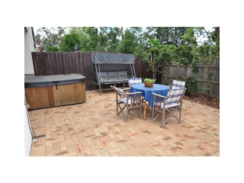 Sinnamon Park QLD 4073