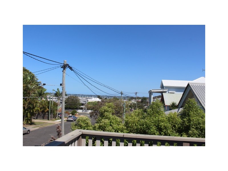 119 Melville Terrace, Manly QLD 4179