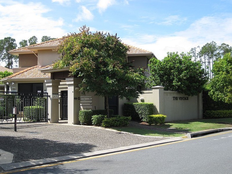 18/44 PINE VALLEY DRIVE, Robina QLD 4226 the real estate agency Leased