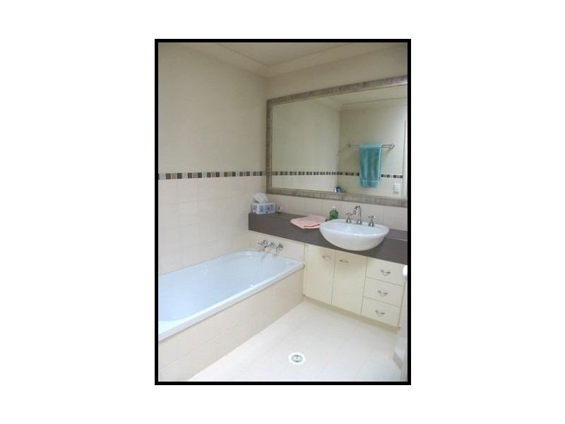 44-52 PINE VALLEY DRIVE, Robina QLD 4226