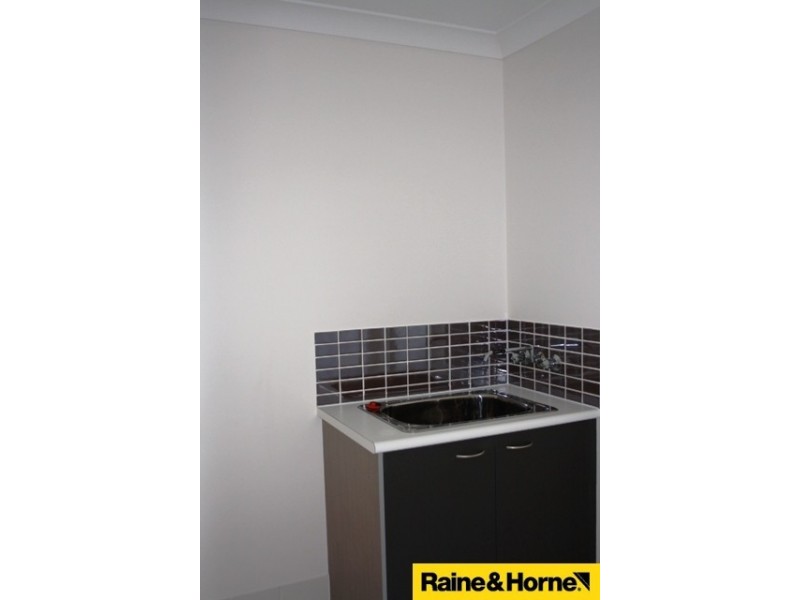 27/210 Government Road, Forest Lake QLD 4078