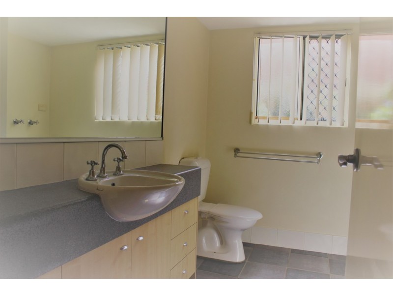 3 / 69 Coonan Street, Indooroopilly QLD 4068