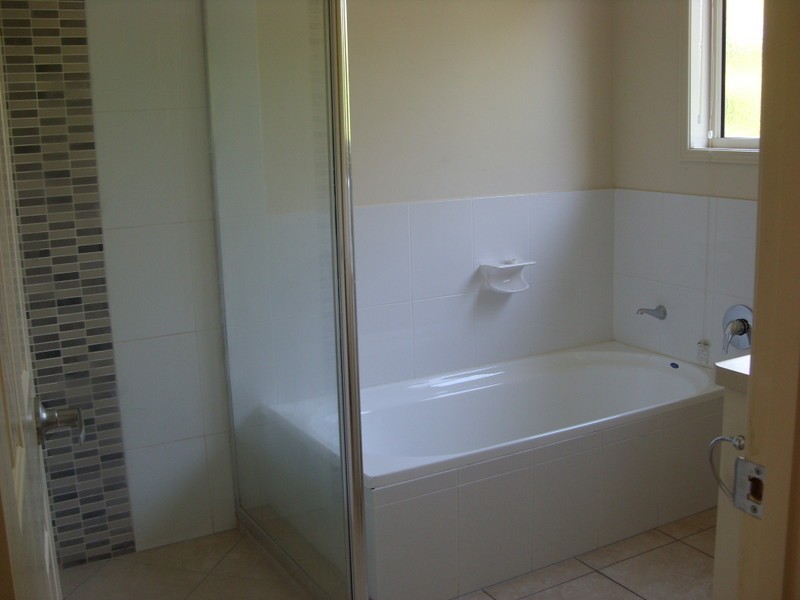 11 Pyranees Street, Calamvale QLD 4116