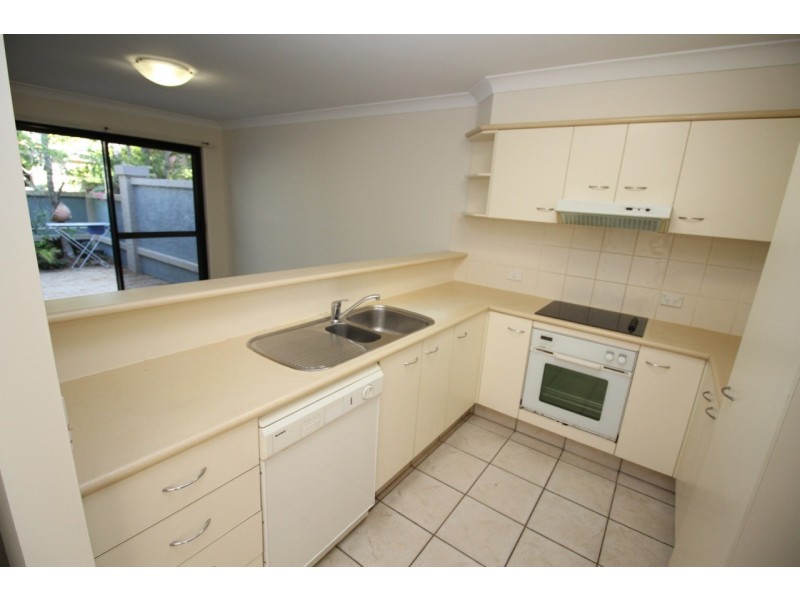 6 Harbourview Court, Cleveland QLD 4163